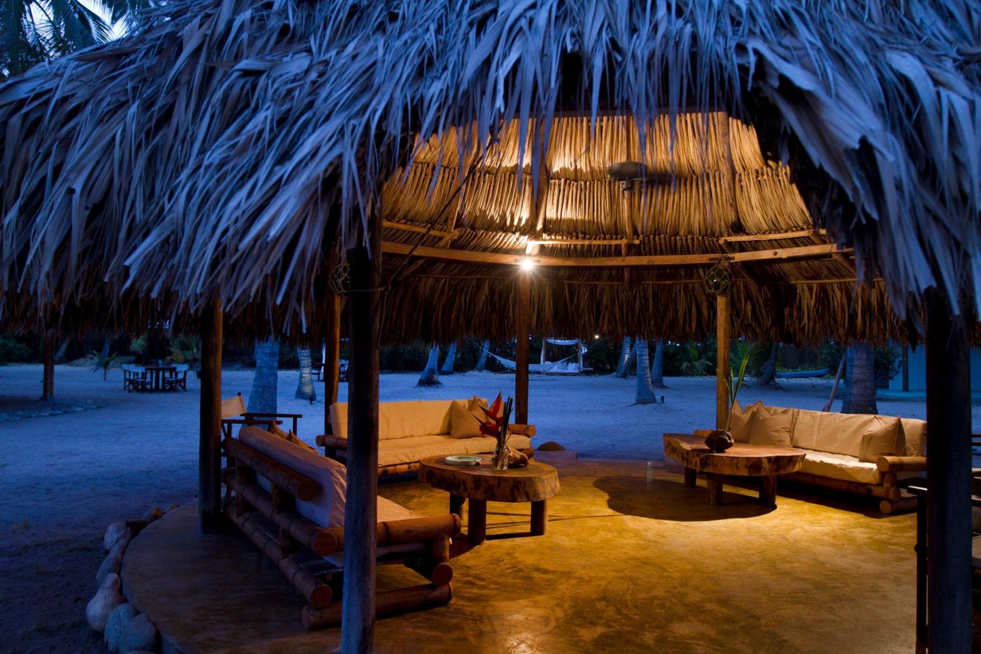 Gitana Del Mar Beach Retreat 伯里塔卡 外观 照片